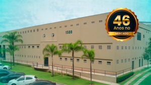 46 Anos de Inovação em Dispositivos Médicos: A Evolução da Biomedical e Seus Marcos Tecnológicos