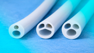 Por que os lúmens têm diâmetros diferentes em cateteres venosos centrais